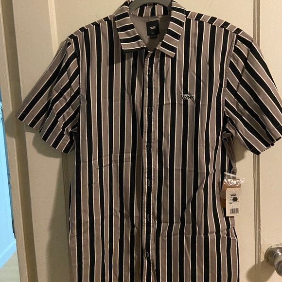 MENS Van button up shirt